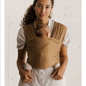Solly Baby Wrap in Camel color.